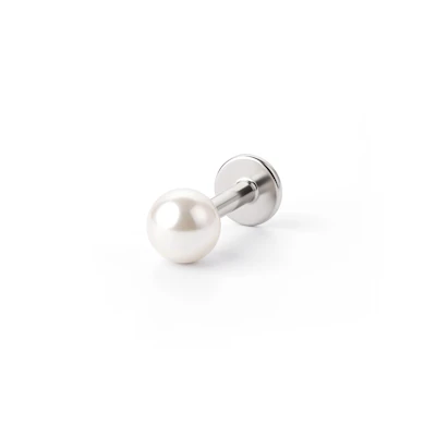 Metalja kuulikesega labret