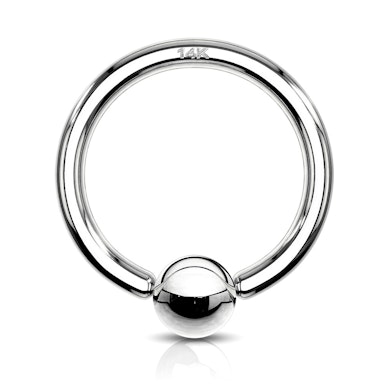 14-karaadisest kullast kuuliga rõngas