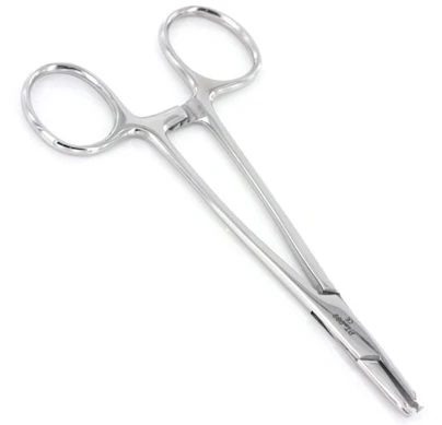 Dermal anchor plaadi tangid