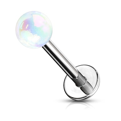 Metalja kuulikesega labret