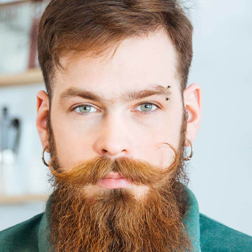 14-karaadisest kullast kaardus neet