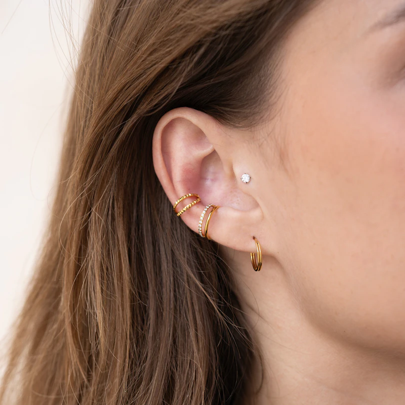 Titaanist push-in labret küüniskinnitusega kivikesega