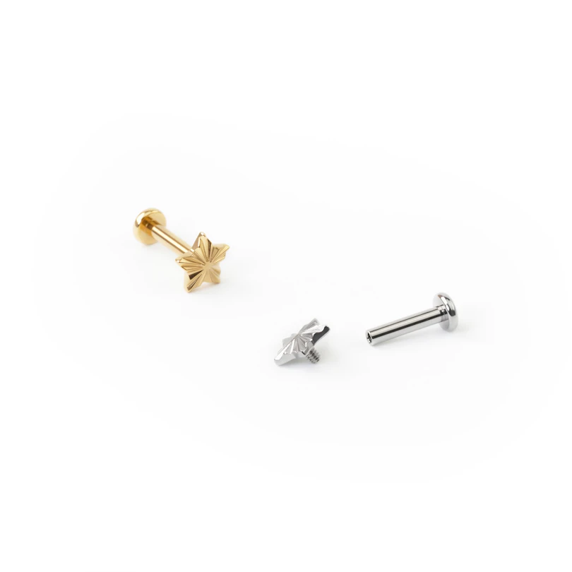 Tähekujuline tekstuuriline titaanist labret