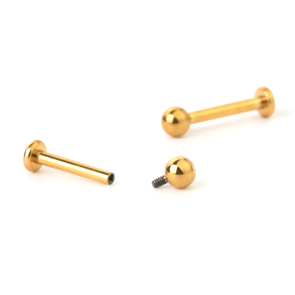 Titaanist labretneet sisekeermega mitmes värvis