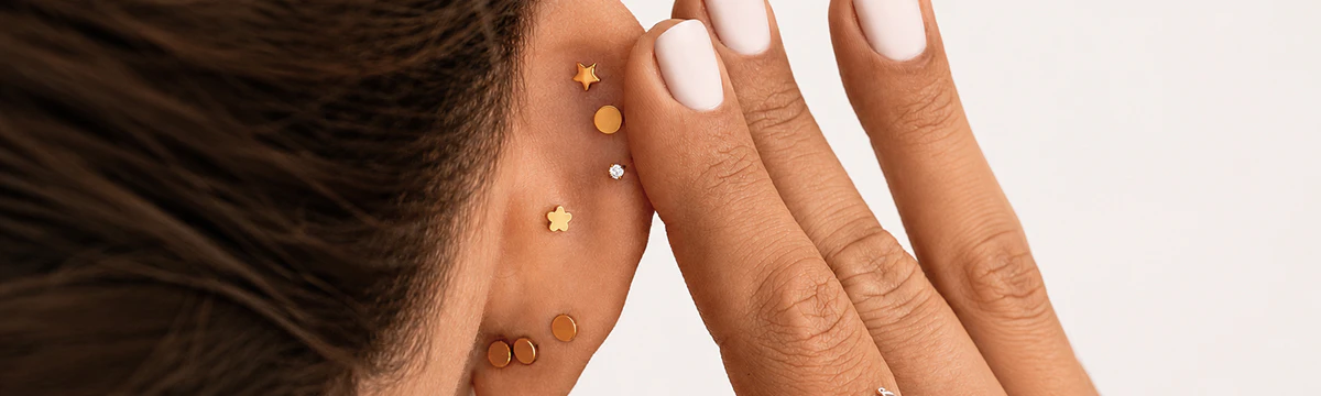 Titaanist Labret Needid